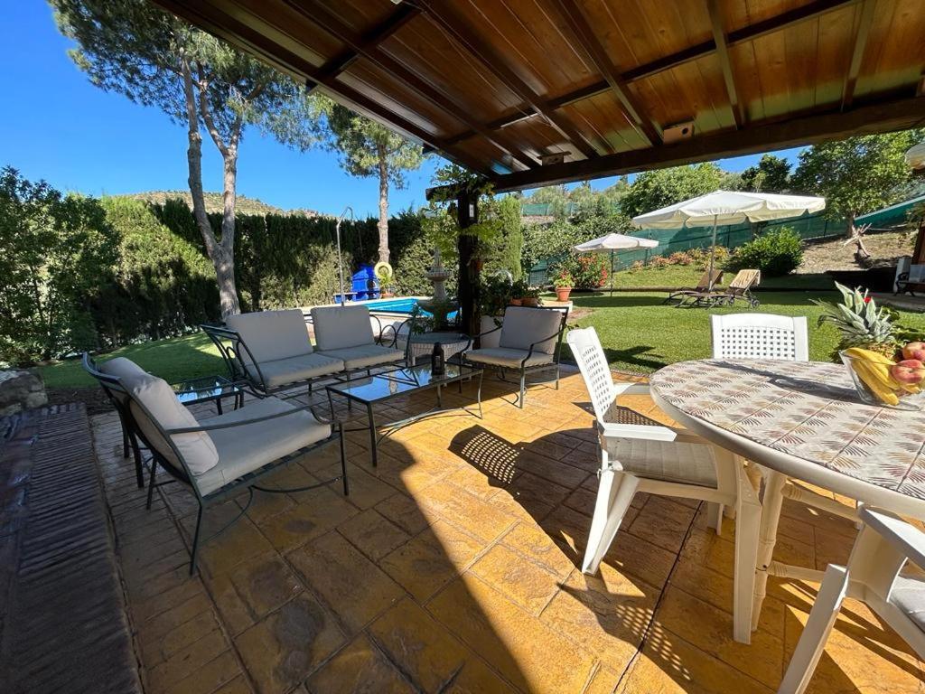 Casa Rural Cupiana Piscina Privada มาลากา ภายนอก รูปภาพ